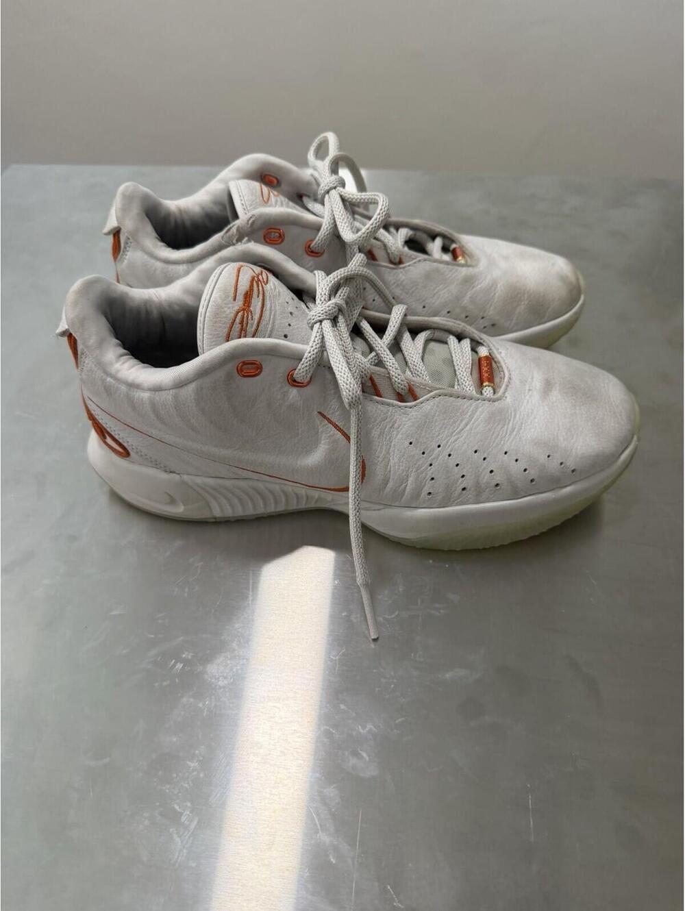 Nike Men’s Low Top Lace-Up Sneakers, Leather Upper White Orange Rubber Sole